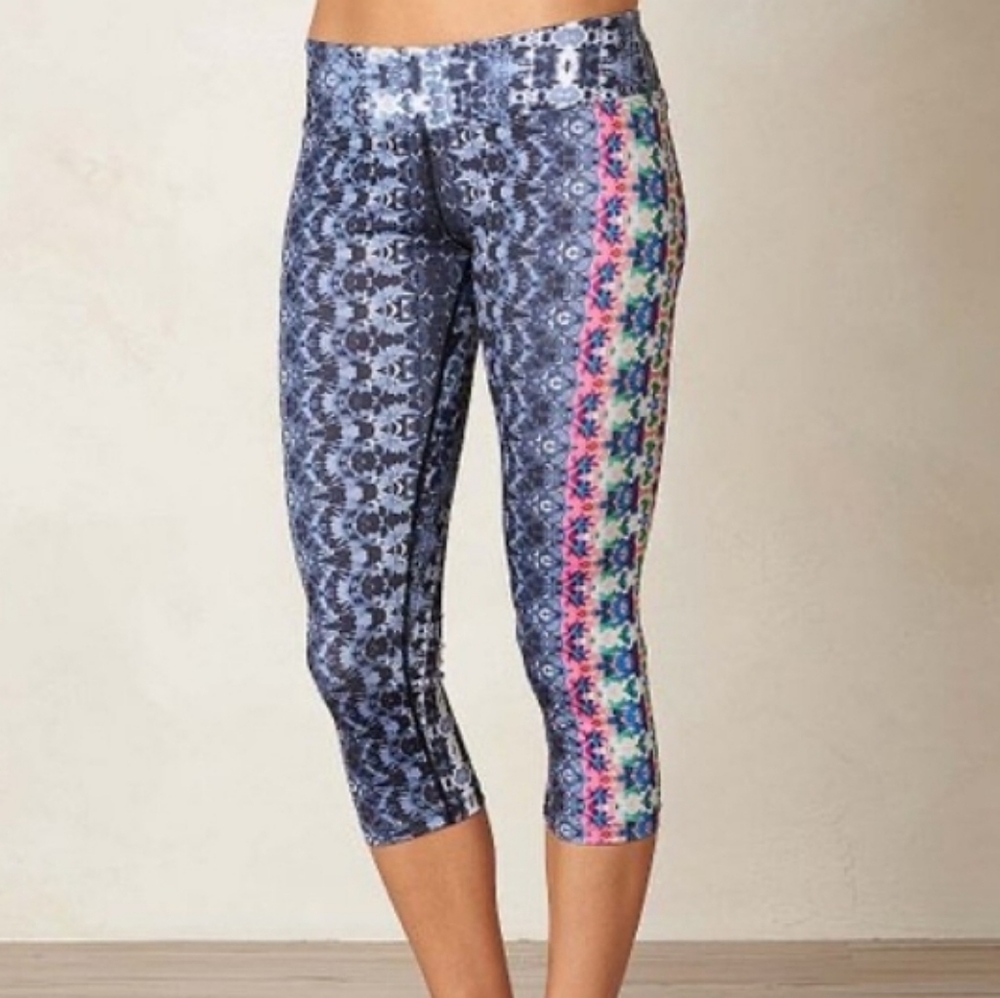 Prana Roxanne Hydrobloom Capri Leggings Medium